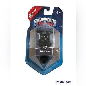 NIP New Sealed Skylanders Trap Team Dark Trap Ghastly Grimace Handstand figure